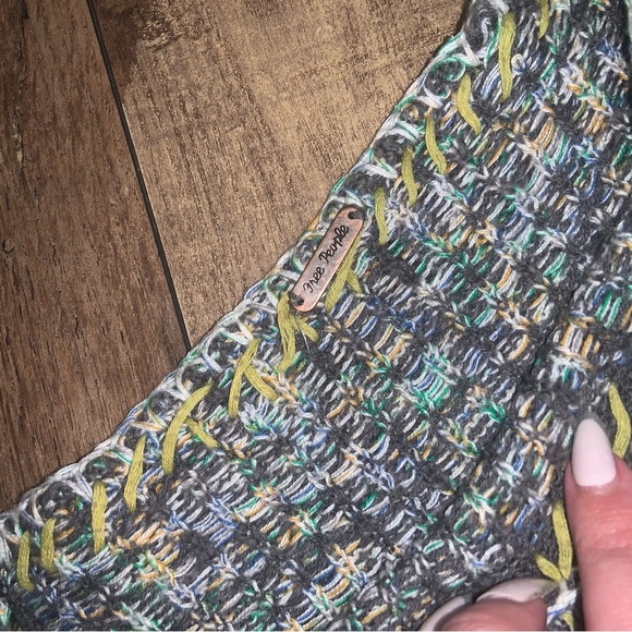 Free people embroidered knit gray top sweater cape boho printed fall casual moth - Picture 3 of 9